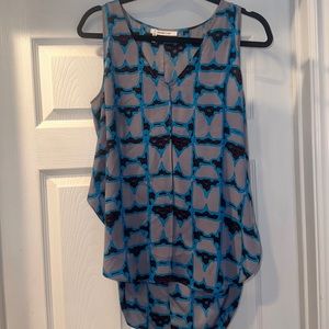 Derek Lam 10 Crosby blouse hi low beautiful great condition size 2- small